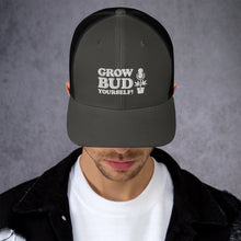 Load image into Gallery viewer, Trucker Cap