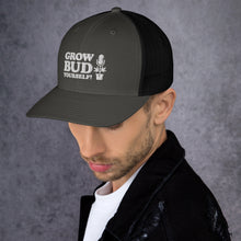 Load image into Gallery viewer, Trucker Cap